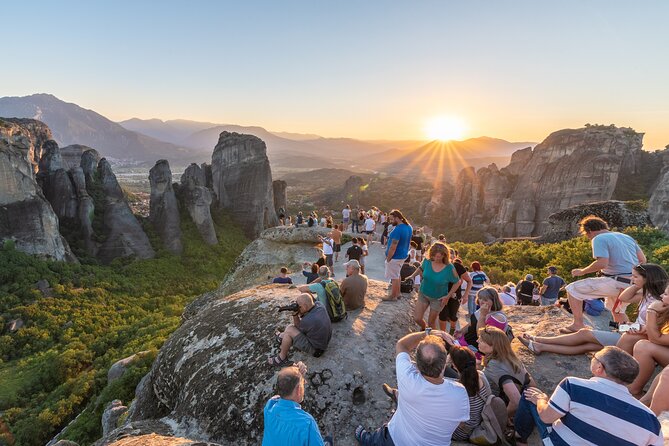 2-Day Delphi and Meteora Tour from Athens - Who should book this tour?