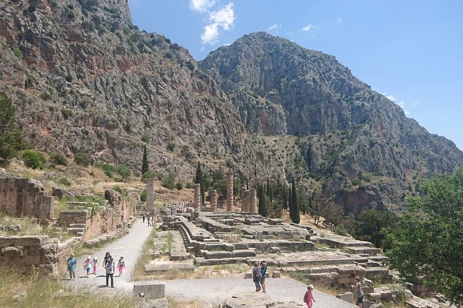 2-Day Trip to Delphi from Athens - The return to Athens at 3 pm