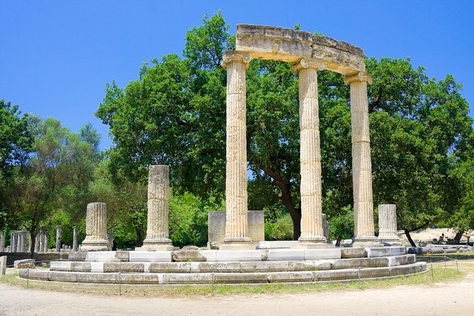 4-Day Greece Highlights Tour: Epidaurus, Mycenae, Olympia, Delphi and Meteora - Hotels, meals, and the real value of $760