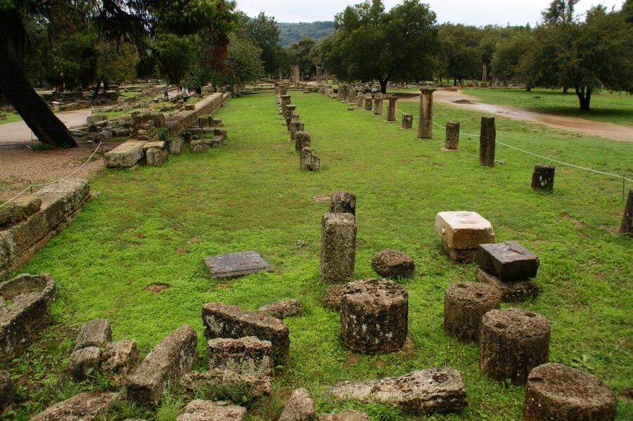 4-Day Tour of Mycenae, Epidaurus, Olympia, Delphi & Meteora - Why this route works for a short Greek holiday