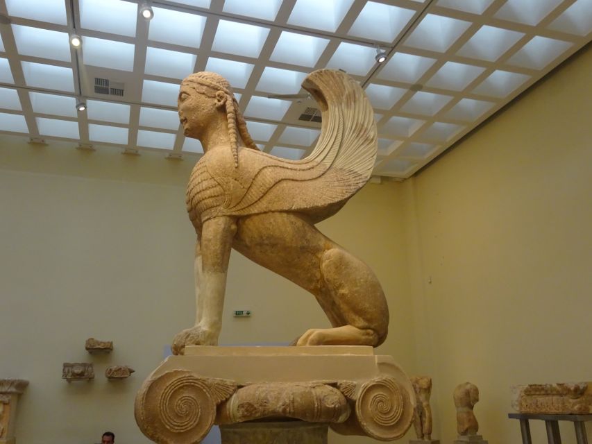 4-Day Tour of Mycenae, Epidaurus, Olympia, Delphi & Meteora - Day 3: Delphi, the Charioteer, and the road to Kalabaka