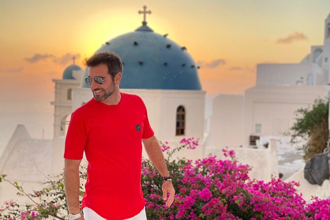 4 hrs PRIVATE island tour and photos, Oia and Blue domes - Why this private Santorini tour works
