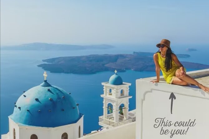 4 hrs PRIVATE island tour and photos, Oia and Blue domes - Pyrgos: a look at everyday Santorini
