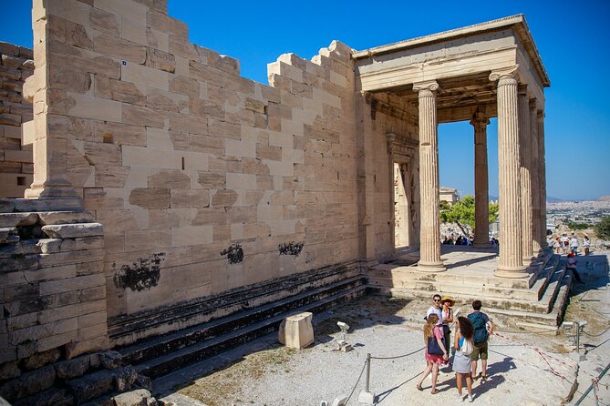 Acropolis & Athens Highlights with Food Tasting - Plaka, Anafiotika, and the best photo stops