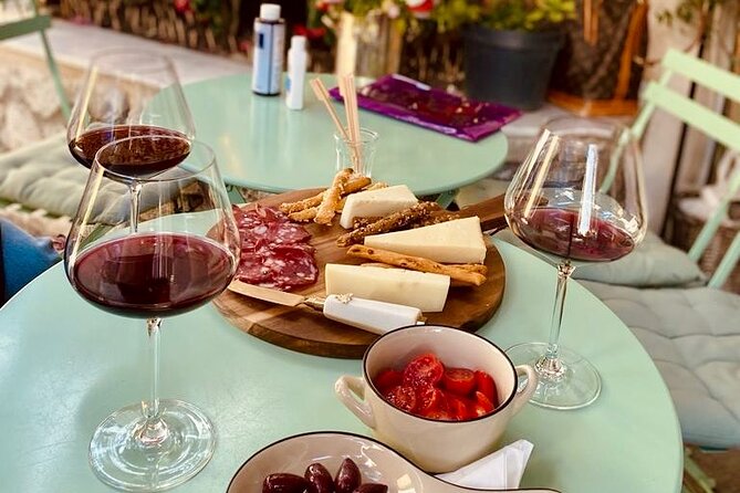 Acropolis Private Wine Tasting @ Finewine store - Who will enjoy this experience most