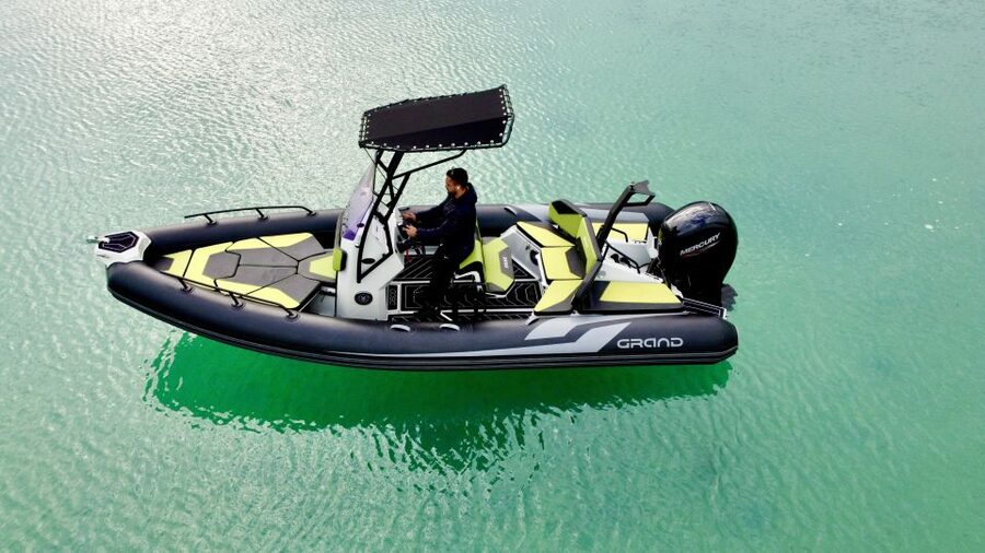 Agios Nikolaos: Motorboat or Speedboat Rental - What is included, and what you still pay for