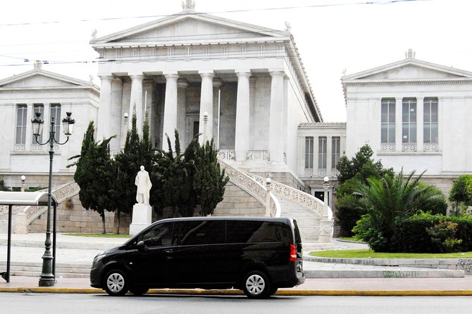 Airport transfer - A private arrival instead of a taxi scramble
