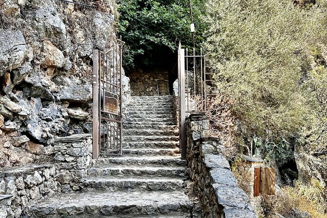 All Day Private Family Tour to Elafonisi Beach & Agia Sofia - What the private format changes