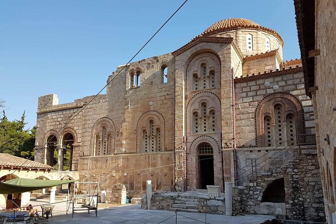 Ancient Corinth & Nafplion One-Day Tour from Athens - The guide, group size, and comfort level