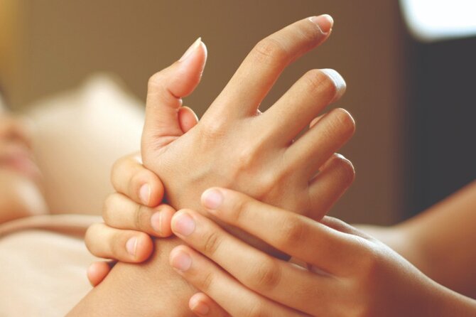 Aroma Massage - Enjoy a complete Spa experience from the comfort of your room - What the appointment feels like in practice