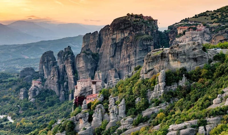 Athens: 2-Day Meteora Tour with Local Guides and Hotel Stay - Arriving in Kalambaka and finding your hotel