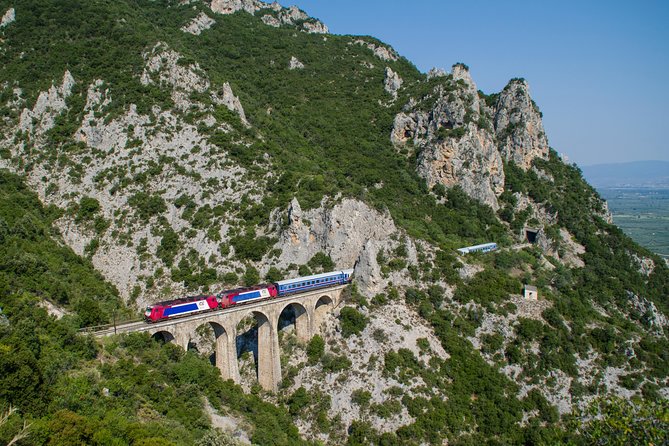 Athens: 3 days 2 nights Meteora with small size tours & hotel - Hotels, group size, and guide quality