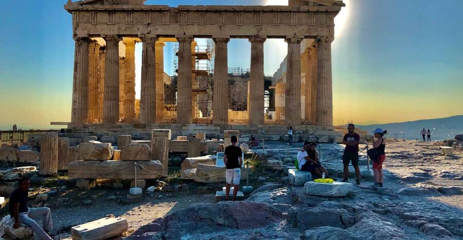Athens:Acropolis - Historical Center Walking Tour in Spanish - Starting at the Acropolis south slope