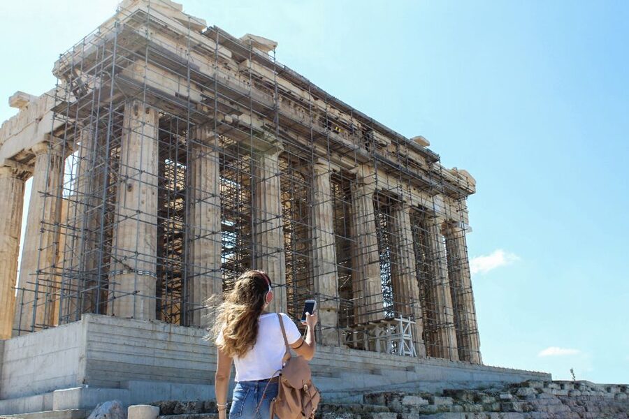 Athens: Acropolis Ticket with Audio Guide - Finding the Acropolis entrance