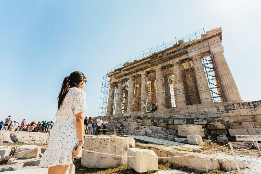 Athens: Acropolis Ticket with Optional Audio or Live Guide - Who will get the most from this experience?
