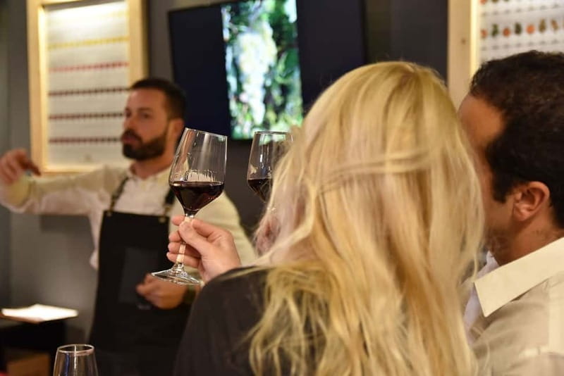 Athens: Acropolis Wine Tasting with Cheese and Olives - Location, timing, and the practical details