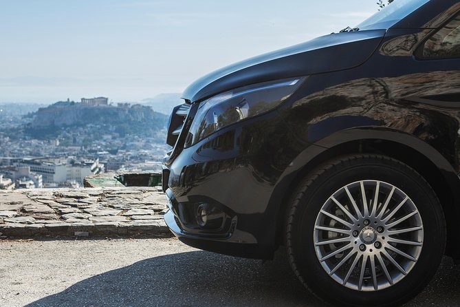 Athens airport to Piraeus port/ hotels Private transfer - Who should book this transfer?