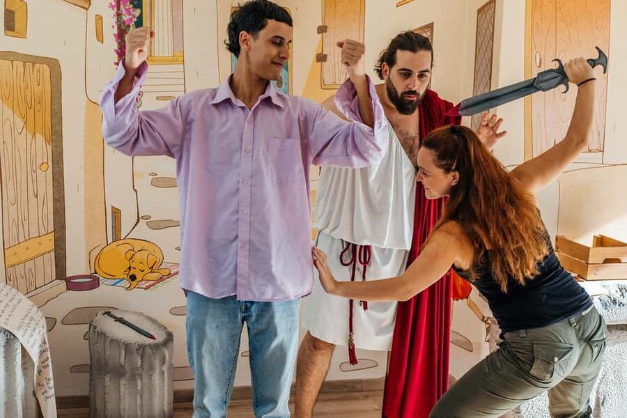 Athens: Ancient Greek Murder Mystery Experience - Who will get the most from it