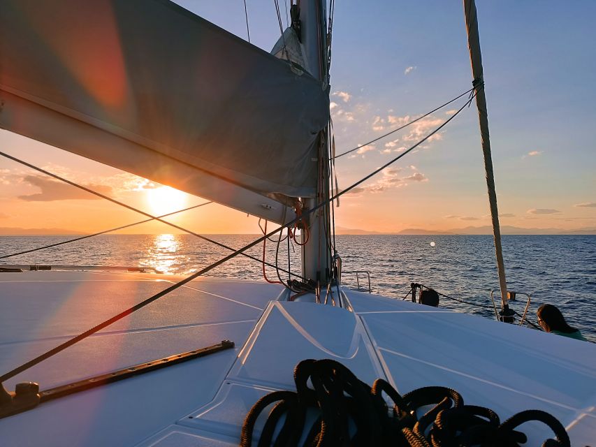 Athens: Catamaran Cruise with Fresh Lunch and Wine - Key points at a glance