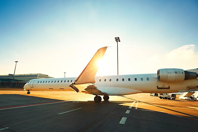 Athens City to Athens Airport Private Transfer - Luggage limits and vehicle comfort