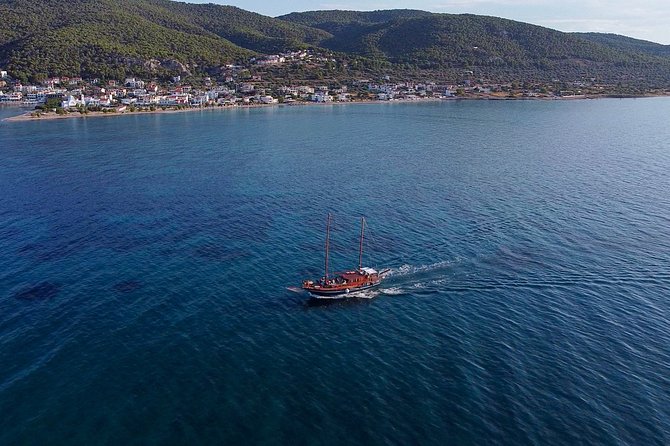 Athens Day Cruise: 3 Islands Tour in the Saronic Gulf with Lunch - A full day beyond Athens harbor