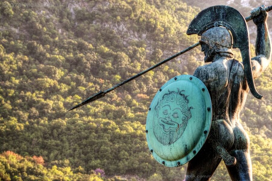 Athens: Delphi, Corycian Cave, and 300 Battlefield Day Trip - Key points at a glance