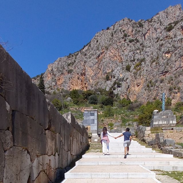 Athens: Delphi, Corycian Cave, and 300 Battlefield Day Trip - Why this Athens day trip covers so much ground