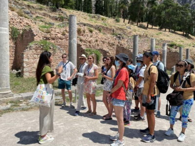 Delphi Guided Trip with Optional Lunch and Entry