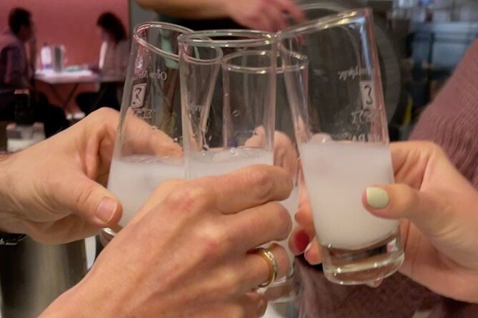 Athens evening food tasting tour-small group - What the guides add to the walk
