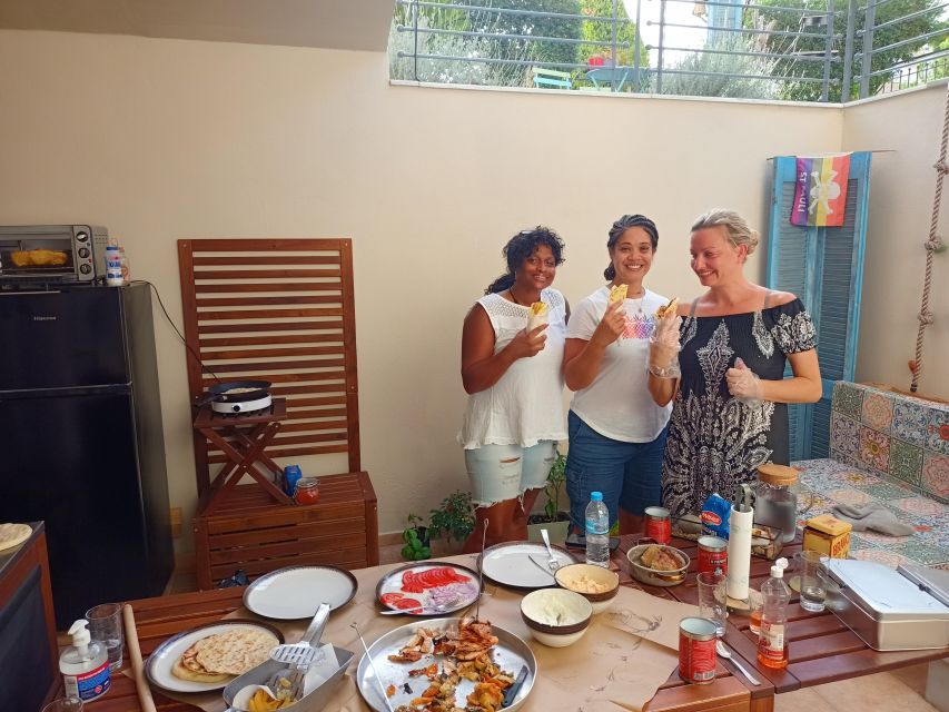 Athens: Greek Souvlaki Pita Gyros Cooking Class with a Local - Who should book this class?