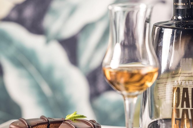 Athens: Greek Wines Tasting with Sommelier and Acropolis Views - How personal is the hosting?