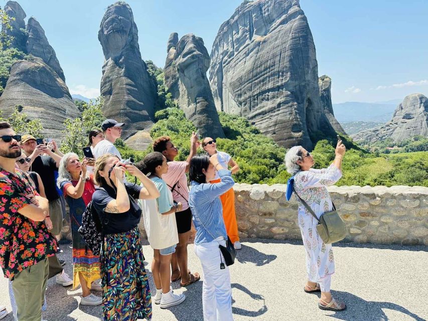 Athens: Guided Tour to Meteora Monasteries & Hermit Caves - Smart tips for a smoother visit