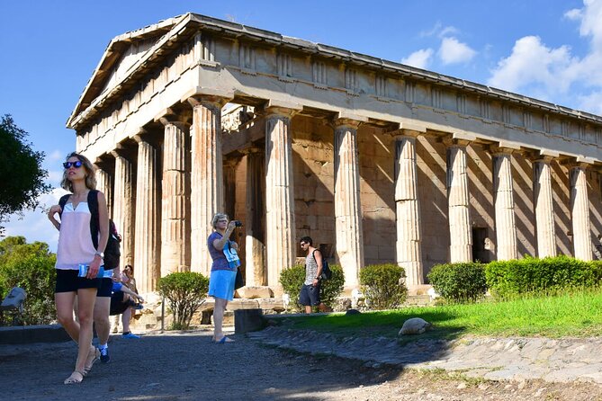 Athens Half-Day Tour: Acropolis, Parthenon & All Major Landmarks - Hadrian’s Arch and the Temple of Olympian Zeus