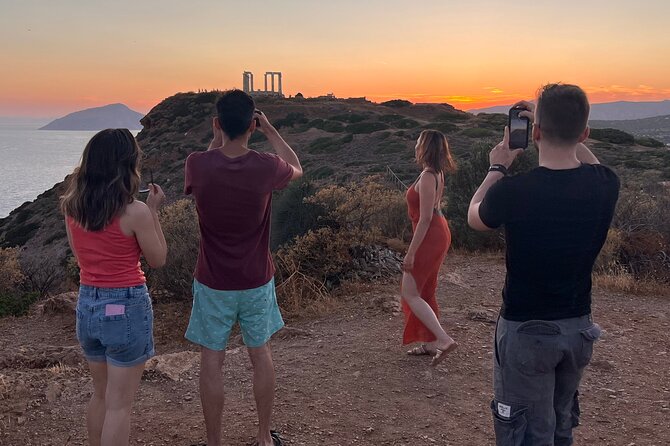 Athens: Half Day Trip To Cape Sounio/Poseidon Temple Semi Private - The small van changes the mood