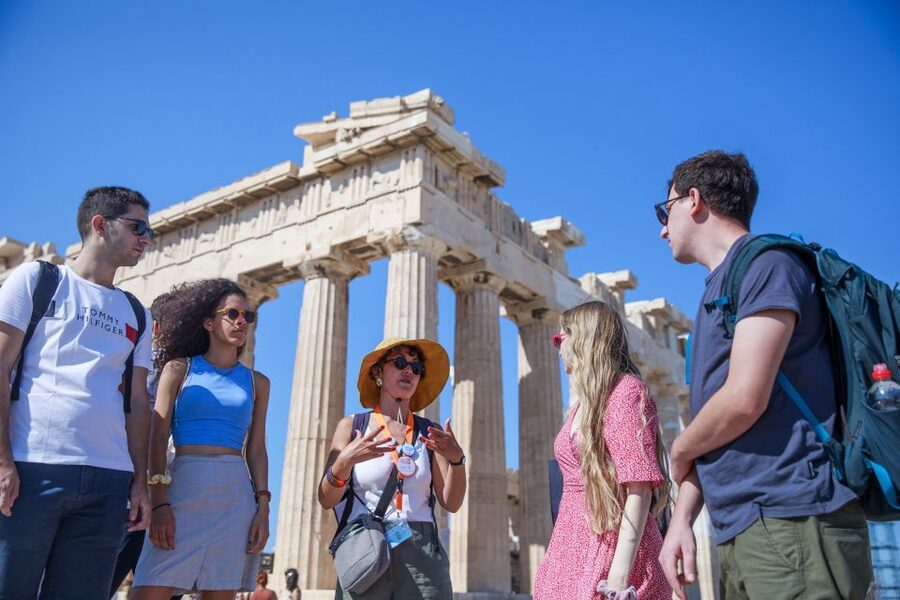 Athens: Highlights and Acropolis Guided Tour - Seeing the Parthenon with a guide