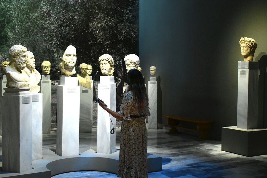Athens: National Archaeological Museum Ticket & Audio Guide - Allow time for the building and the cafe