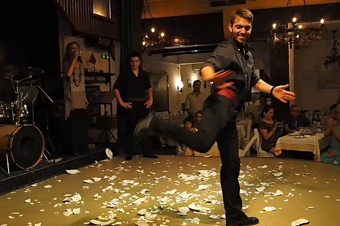 Athens Night Sightseeing Tour with Greek Dinner Show - Plaka turns the sightseeing into a social evening