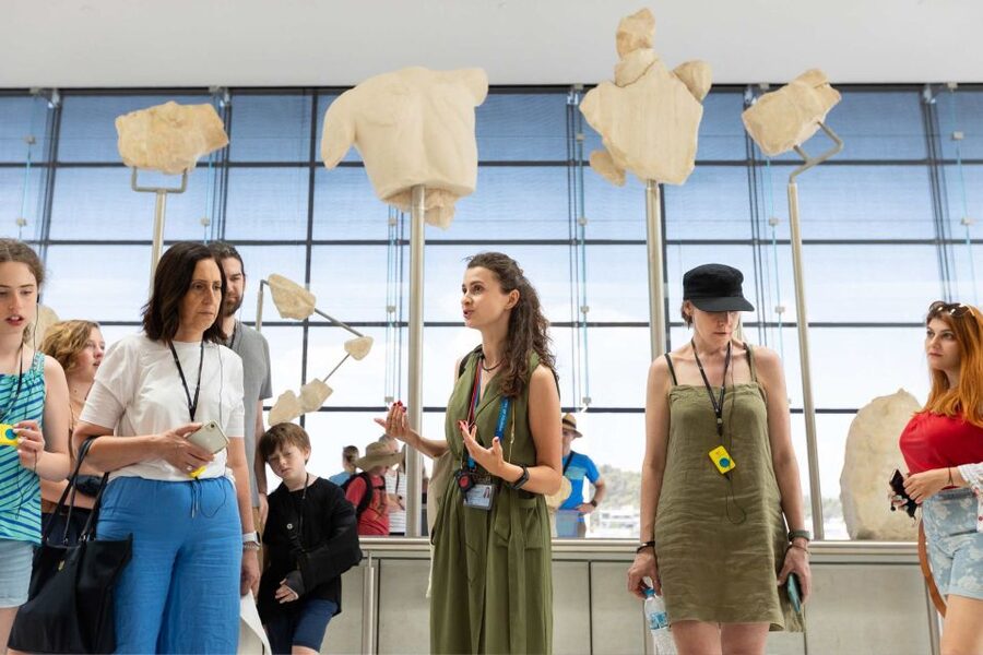 Athens: Panoramic Tour with Guided Acropolis & Museum Visit - The panoramic ride through central Athens