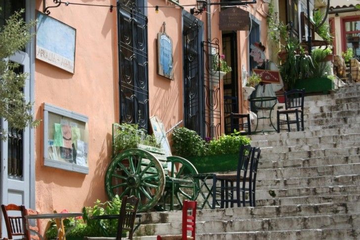 Athens: Private 4-Hour Tour with Acropolis and Old Town - The Pnyx and Areopagus: Athens beyond the postcard