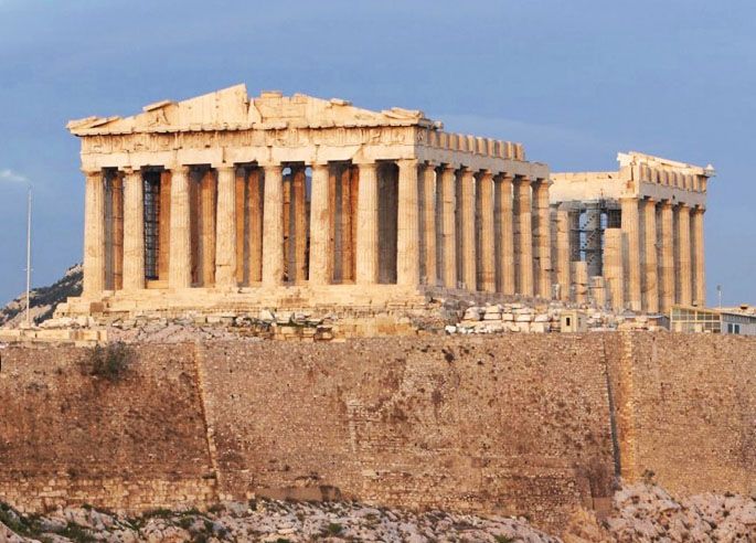 Athens: Private 4-Hour Tour with Acropolis and Old Town - Entering the Acropolis through the Propylaea