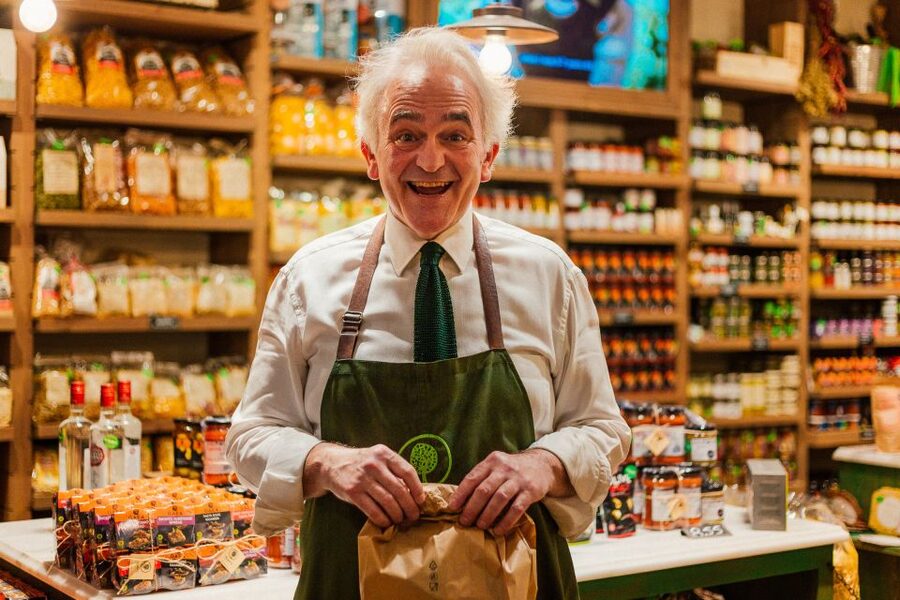 Athens: Private Food Tour – 10 Tastings With Locals - Sofokleous Street, the Financial District, and the spice market