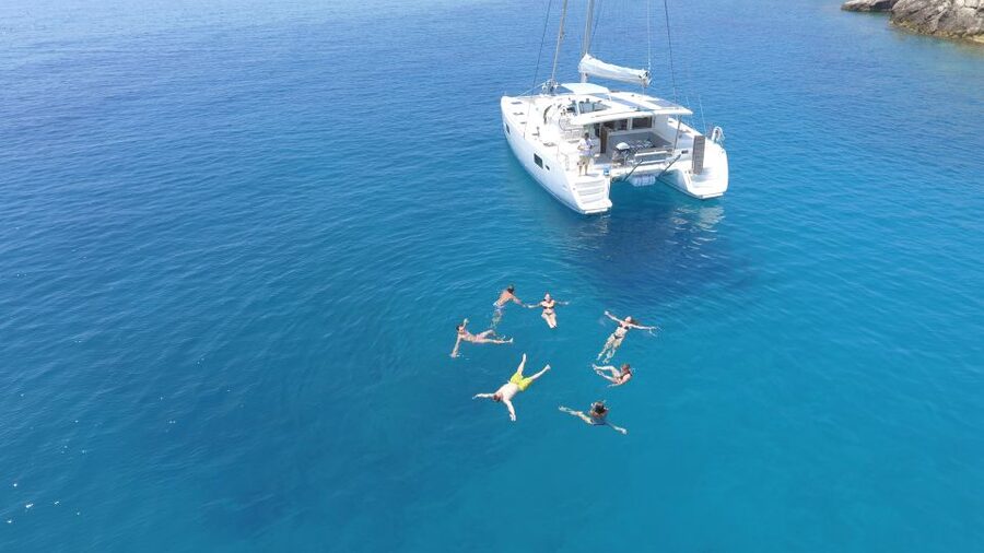 Athens: Riviera Catamaran Cruise with Meal and Drinks - What the $200 price includes