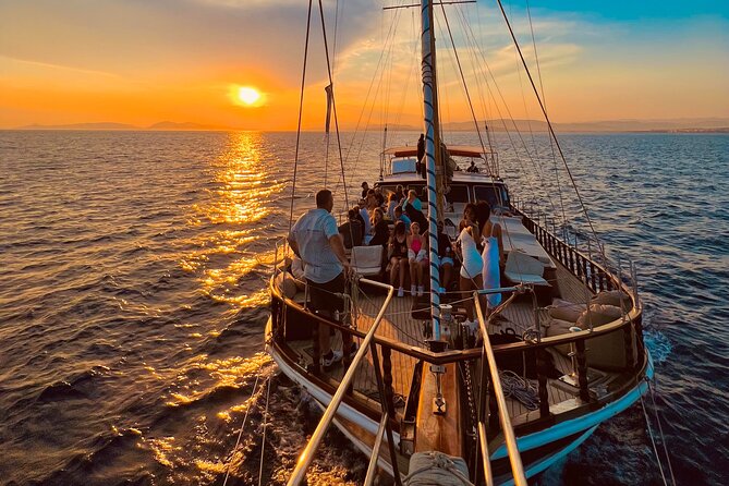 Athens Riviera Sunset Cruise with Snacks and Drinks Included - Key points to know before booking