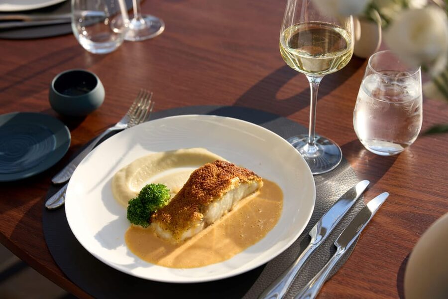 Athens: Rooftop Fine Dining at Whispers Restaurant - Menu 2: familiar Greek flavors with a polished presentation