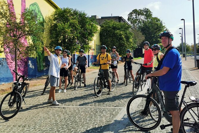 Athens Scenic Bike Tour with an Electric or a Regular Bike - What the guides add to the experience