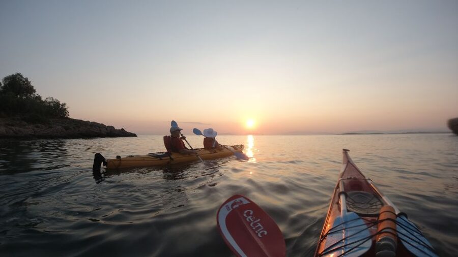 Athens: Sea Kayak Sunset Tour - The first hour on the water