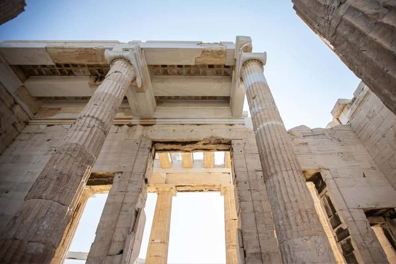 Athens Sightseeing & Acropolis With Entry Tickets Included - How much the guide affects the experience