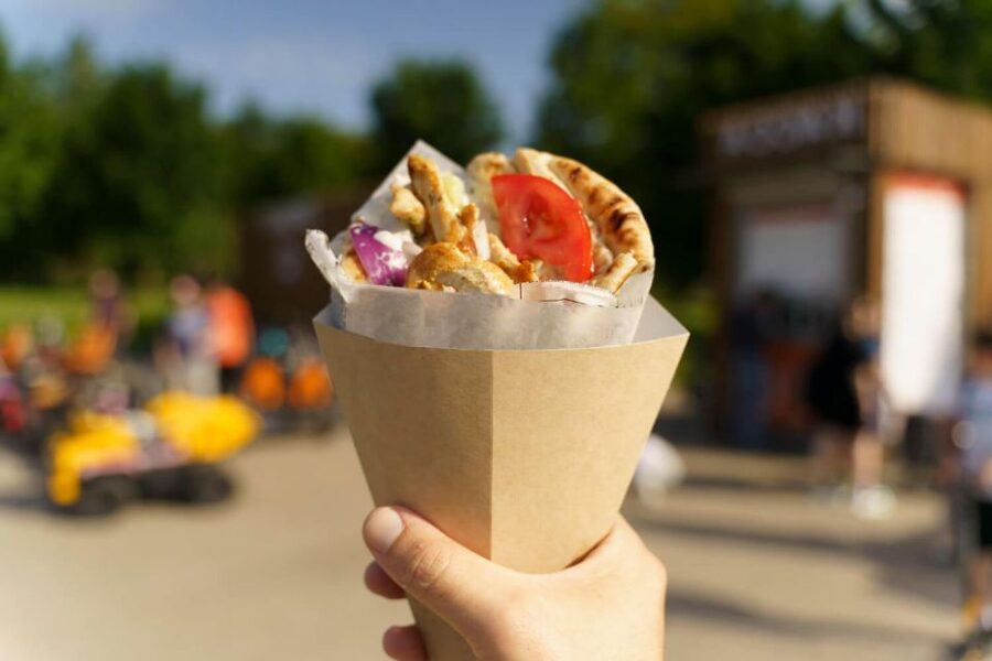 Athens: Street Food Tasting Tour - From Syntagma Square to the first Greek pie