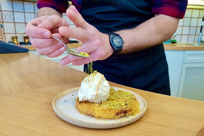 Athens Street Food Walk - Aiolou and the boat-shaped peinirli