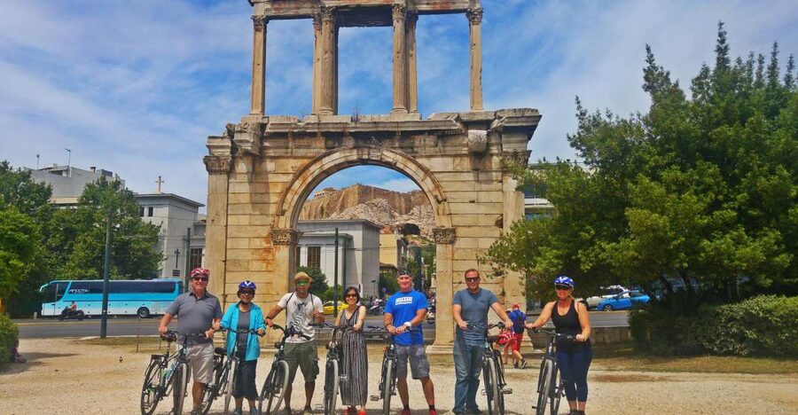 Athens: Sunset Bike Tour - Philopappou Hill and the first city panorama